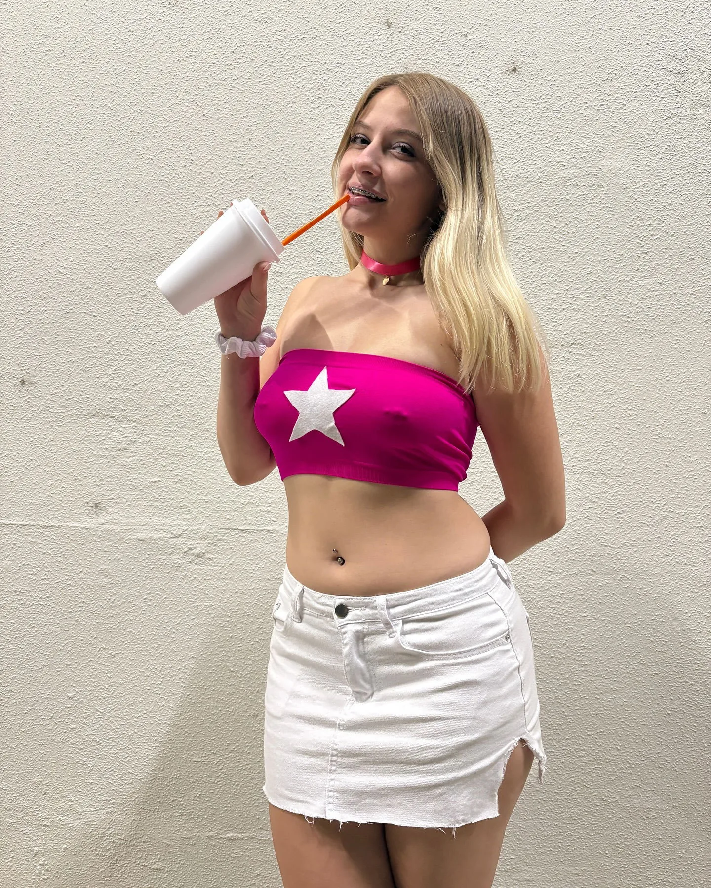 English Sub Savannah - Escort Colchester